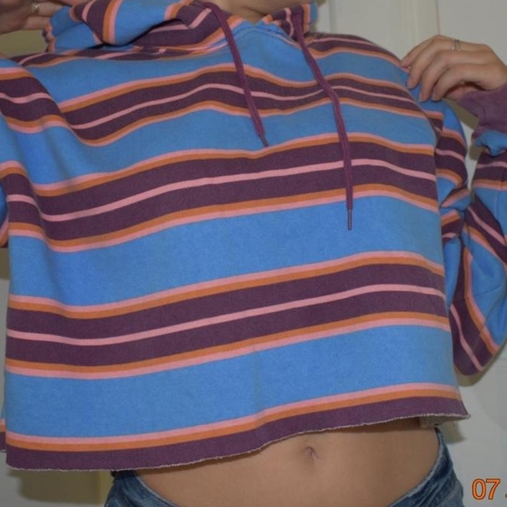 UBRAN OUTFITTERS ‘out from under’ cropped hoodie